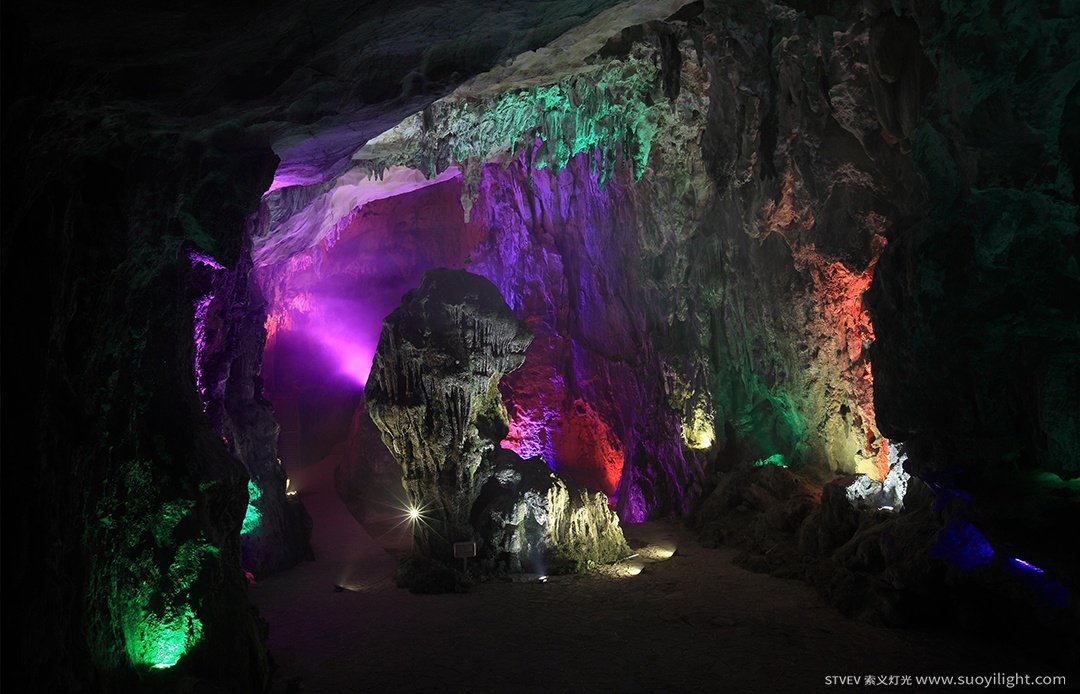 Saudi-Arabia黄果树神龙洞