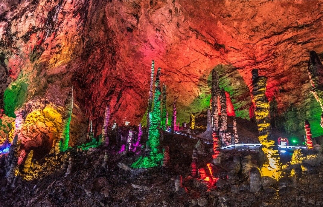 Saudi-Arabia张家界黄龙洞