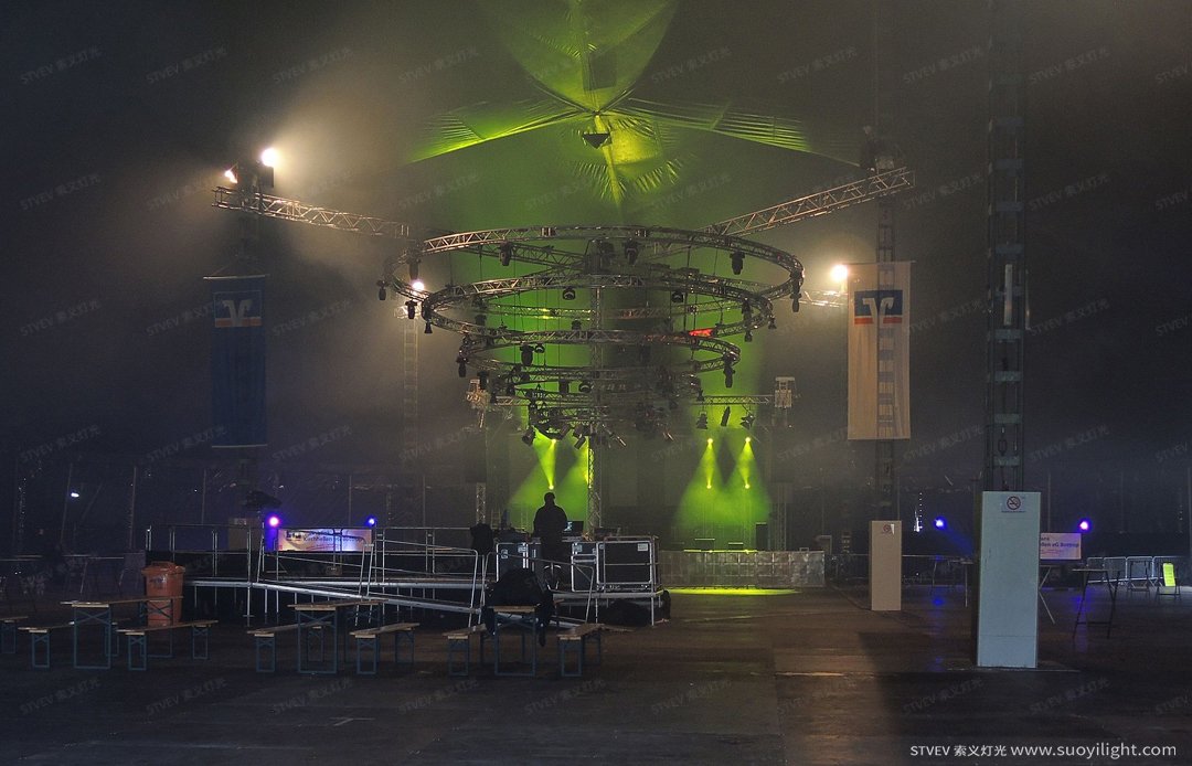 Saudi-ArabiaGladbeck 搭建舞台